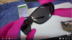 Basteln: eine Kunststoff-Brille mit Pattex Sekundenkleber reparieren.